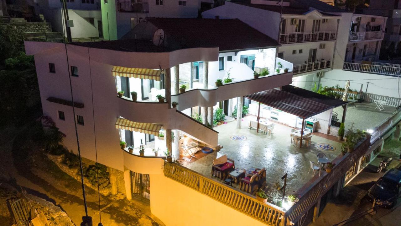 Apartments Ishmi In Center Of Ulcinj Zewnętrze zdjęcie