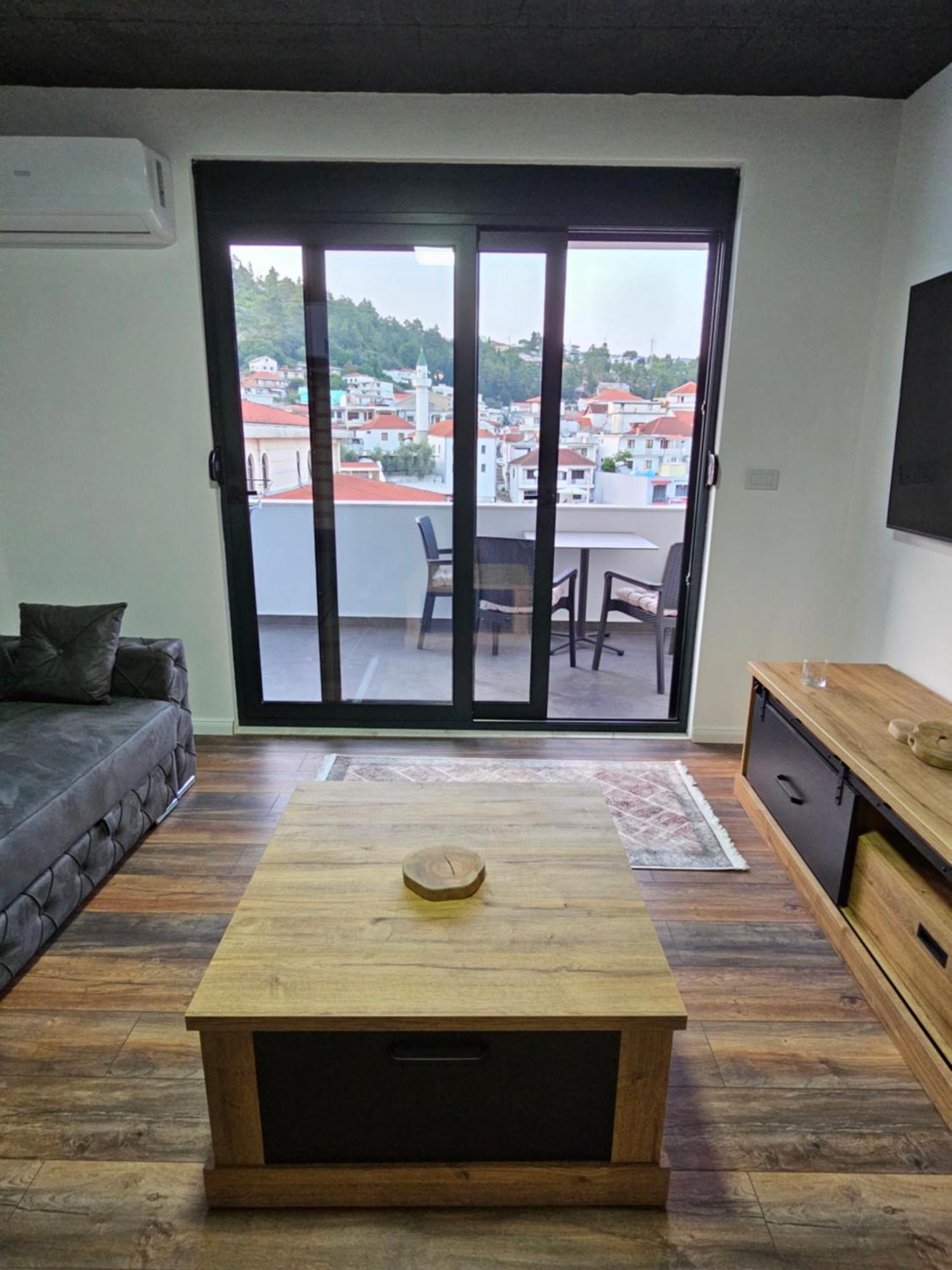 Apartments Ishmi In Center Of Ulcinj Zewnętrze zdjęcie